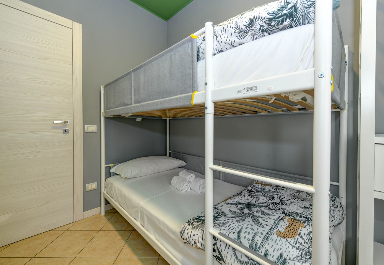 Ferienwohnung in Desenzano del Garda - DesenzanoLoft : Green CIN IT017067C29DC9TGRE