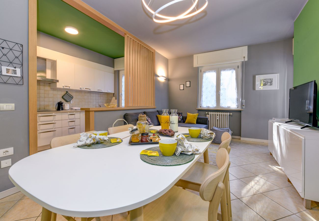 Ferienwohnung in Desenzano del Garda - DesenzanoLoft : Green CIN IT017067C29DC9TGRE