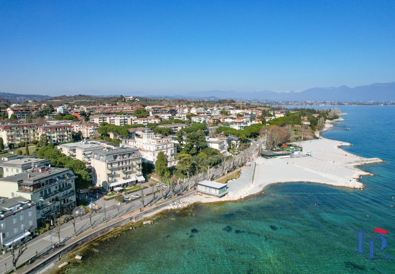 Ferienwohnung in Desenzano del Garda - Desenzanoloft CHARMING ON THE LAKE 