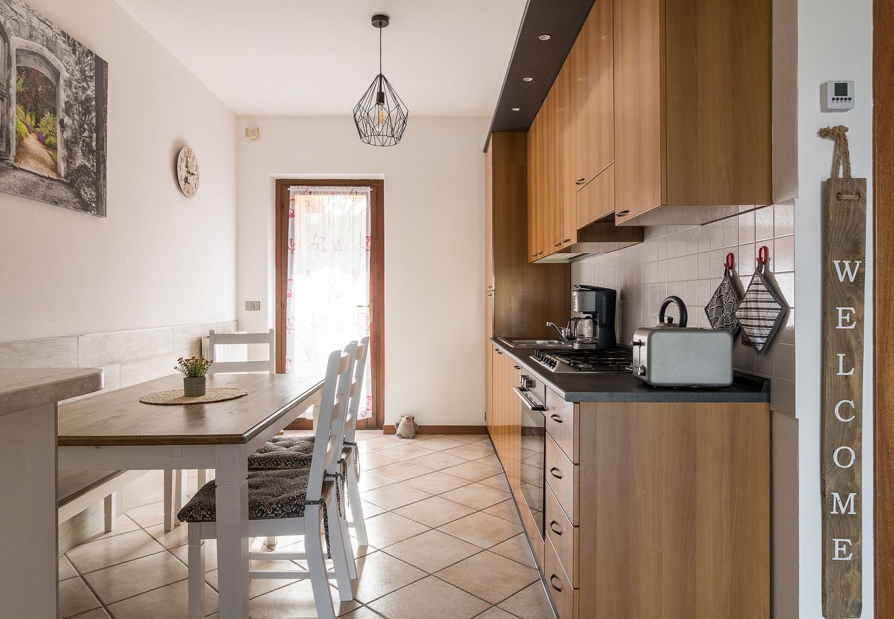 Ferienwohnung in Puegnago sul Garda - Casa sulla Collina mit Seeblick