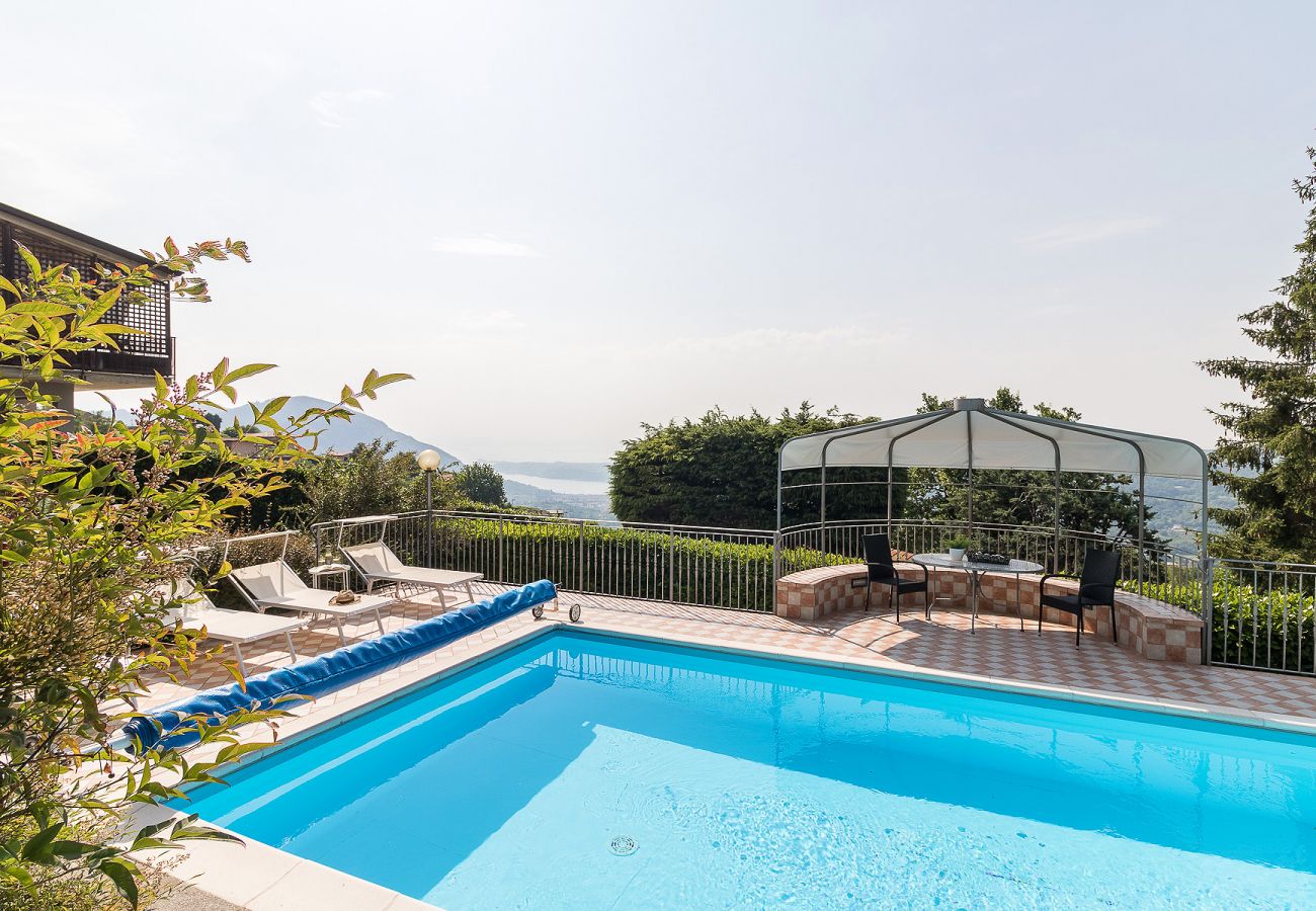 Villa in Villanuova sul Clisi - Villa Montagne e Lago mit Seeblick und privatem Pool