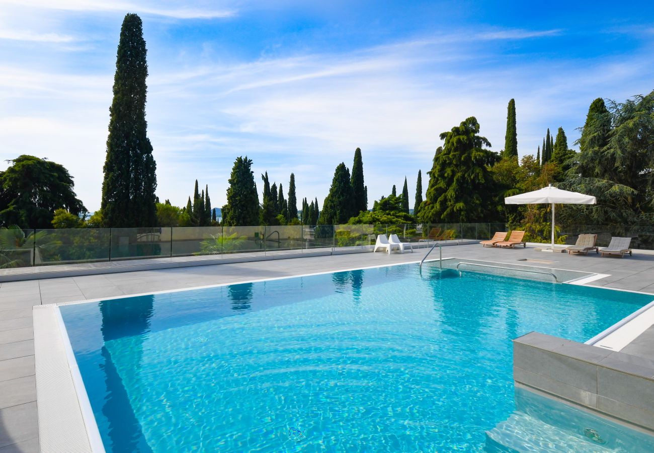 Ferienwohnung in Gardone Riviera - Wohnung Diamante mit Seeblick und Pool