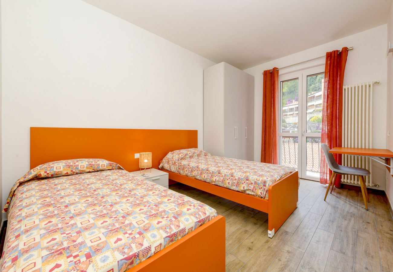 Ferienwohnung in Toscolano-Maderno - tre passi dal lago 2 im Altstadt von Maderno