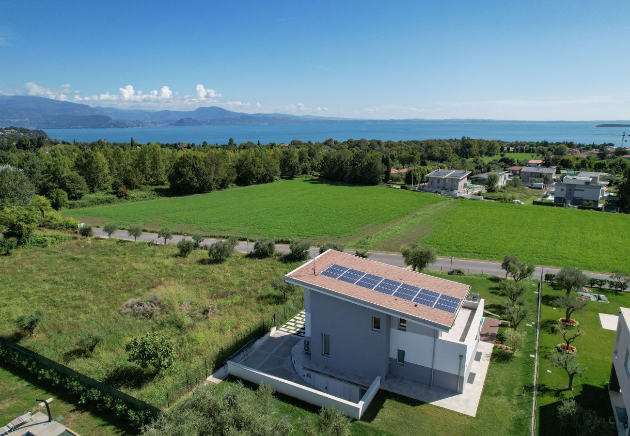 Villa in Moniga del Garda - Villa Easy chic in moniga del Garda mit Pool