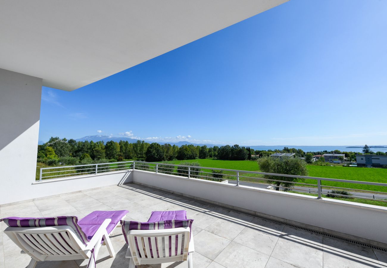 Villa in Moniga del Garda - Villa Easy chic in moniga del Garda mit Pool