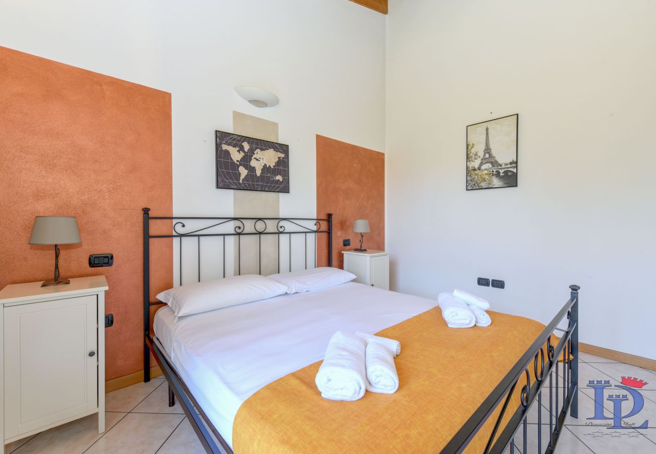 Ferienwohnung in Desenzano del Garda - Desenzanoloft : Olimpia CIN IT017067C2CG3VDAK6