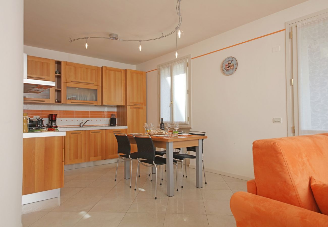 Apartment in Salò - Il Cedro - near to the old town of Salò with pool