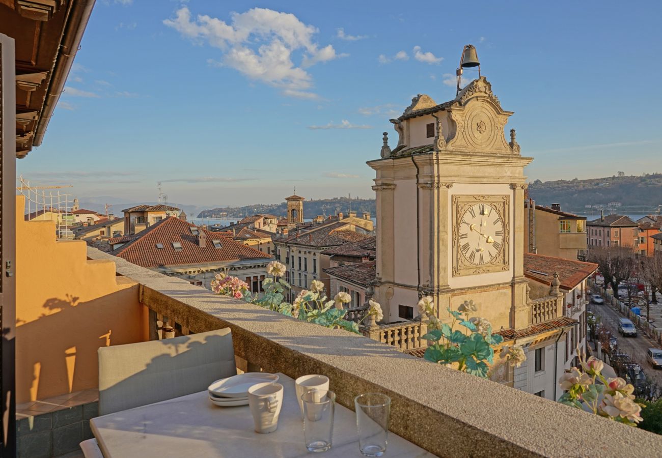 Apartment in Salò - L'Orologio with lakeview balcony in centre of Salò