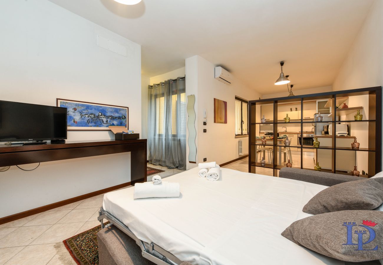 Apartment in Desenzano del Garda - Desenzanoloft: GREEN LAKE STAR  DOWNTOWN (CIR 017067-CNI-00238)