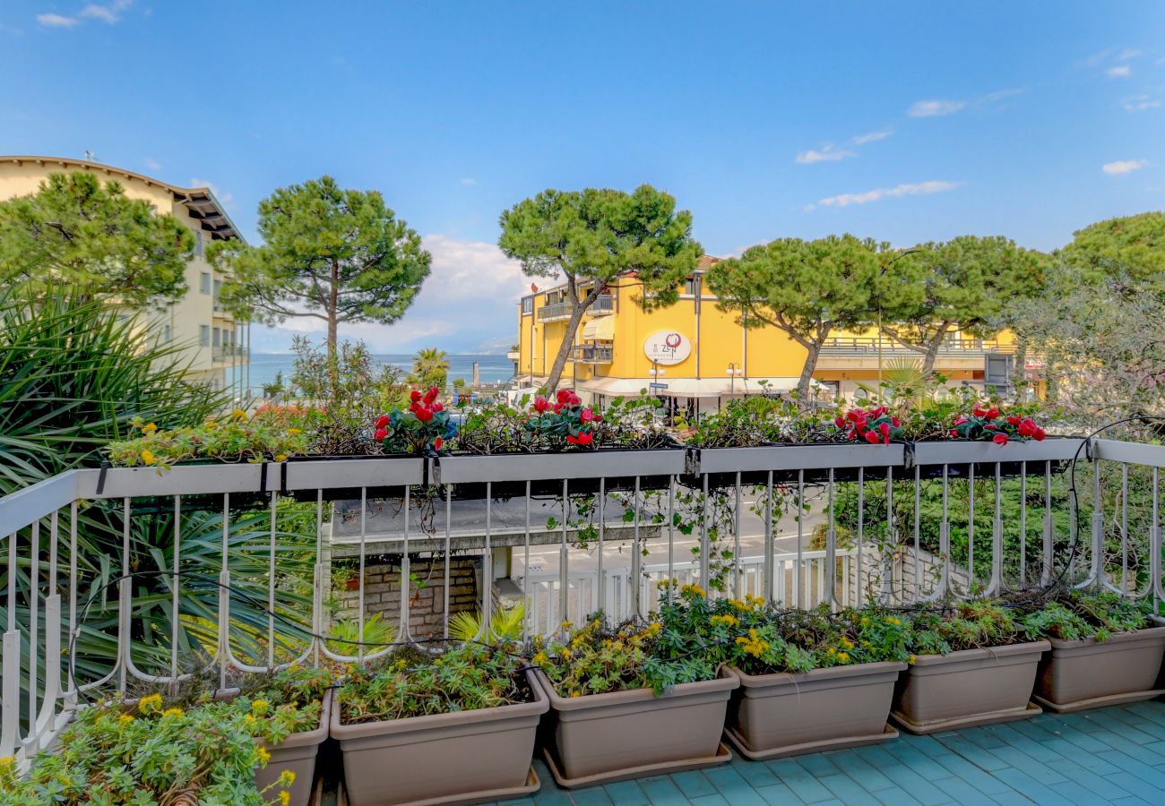 Desenzanoloft, Holiday house, apartment, Desenzano, Lake Garda, Vacation rental, Sirmione