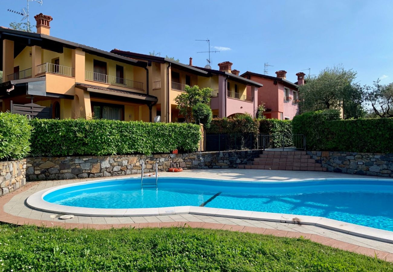 Townhouse in Manerba del Garda - Casa Delisa: located in nice residence with pool and near to the lake