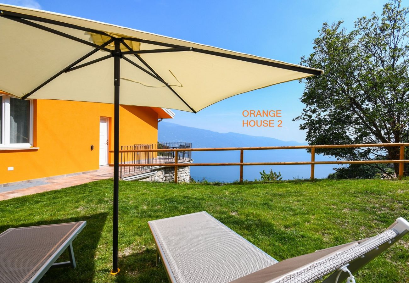 Apartment in Tignale - Orange House with breathtaking lake view