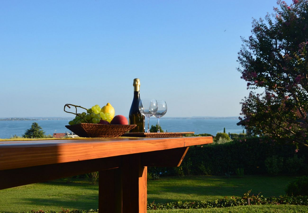 Villa in Manerba del Garda - Villa Silva, with amazing lake view