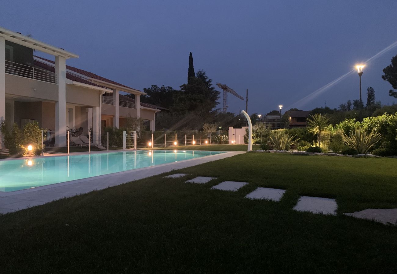 Apartment in Manerba del Garda - Villa Meri Star: new opening and very close to the beach