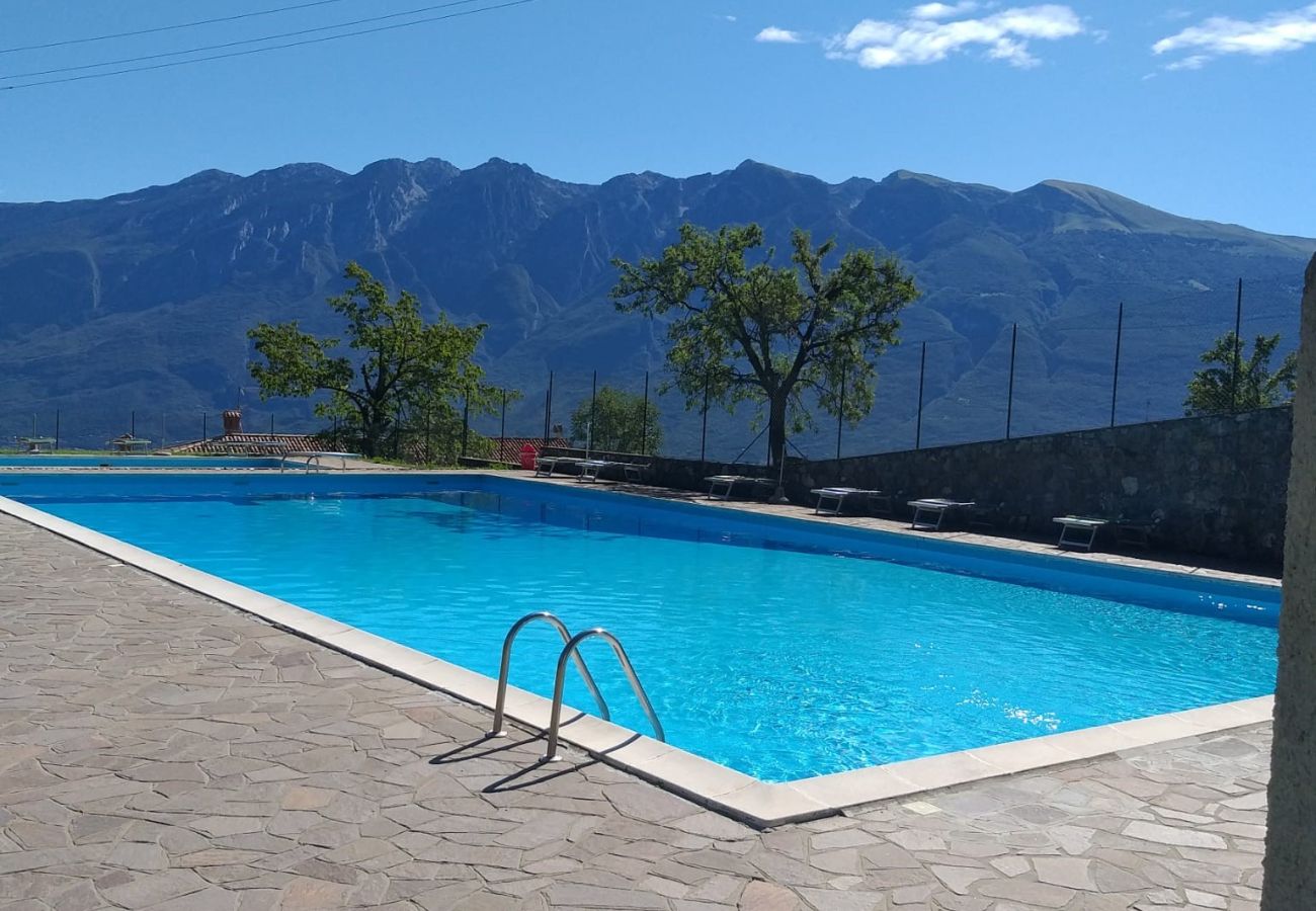 Apartment in Tignale - Corte Trepée, in the old town of Piovere