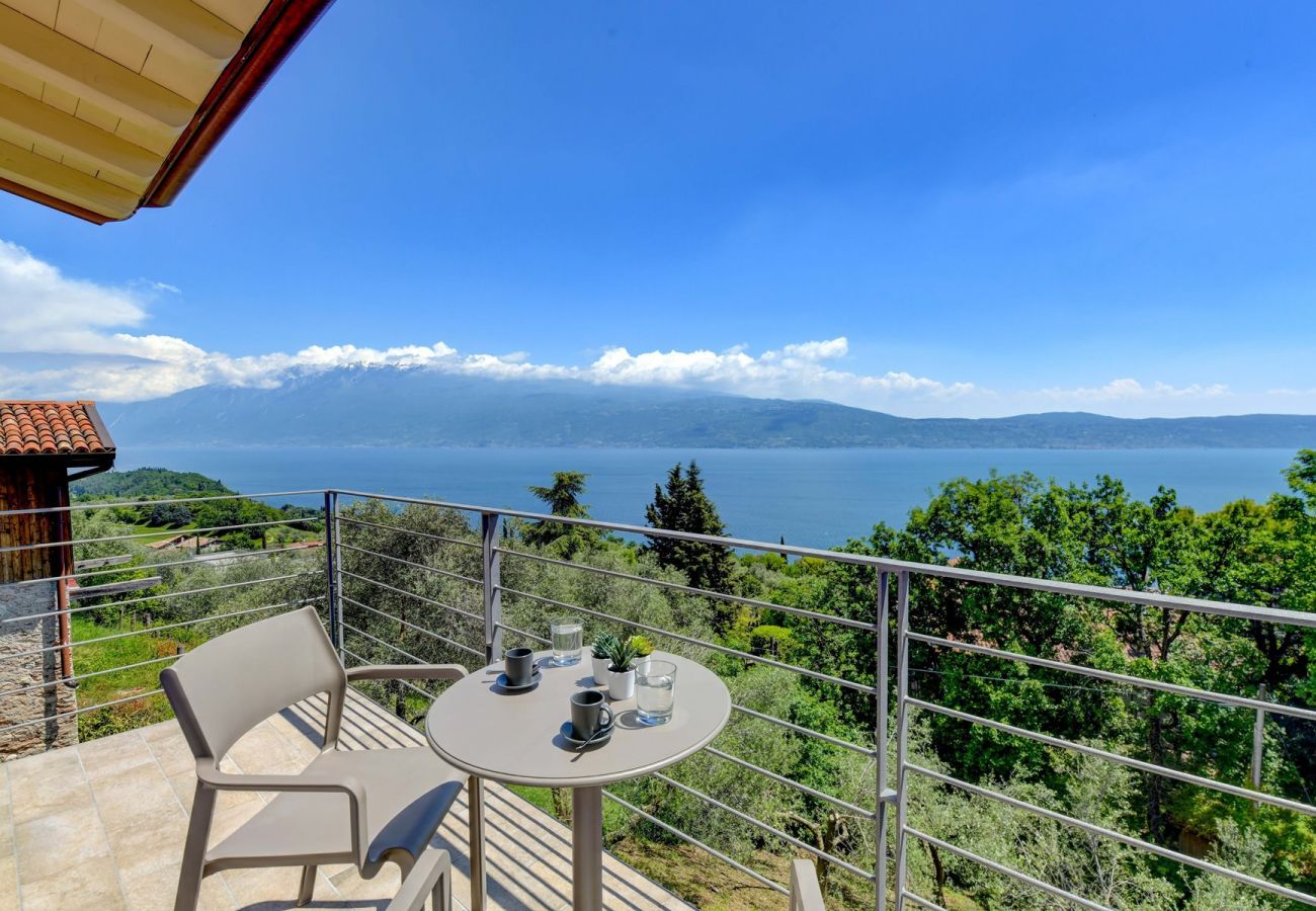 Villa in Toscolano-Maderno - Le Casette - Gargnà with pool and lake view