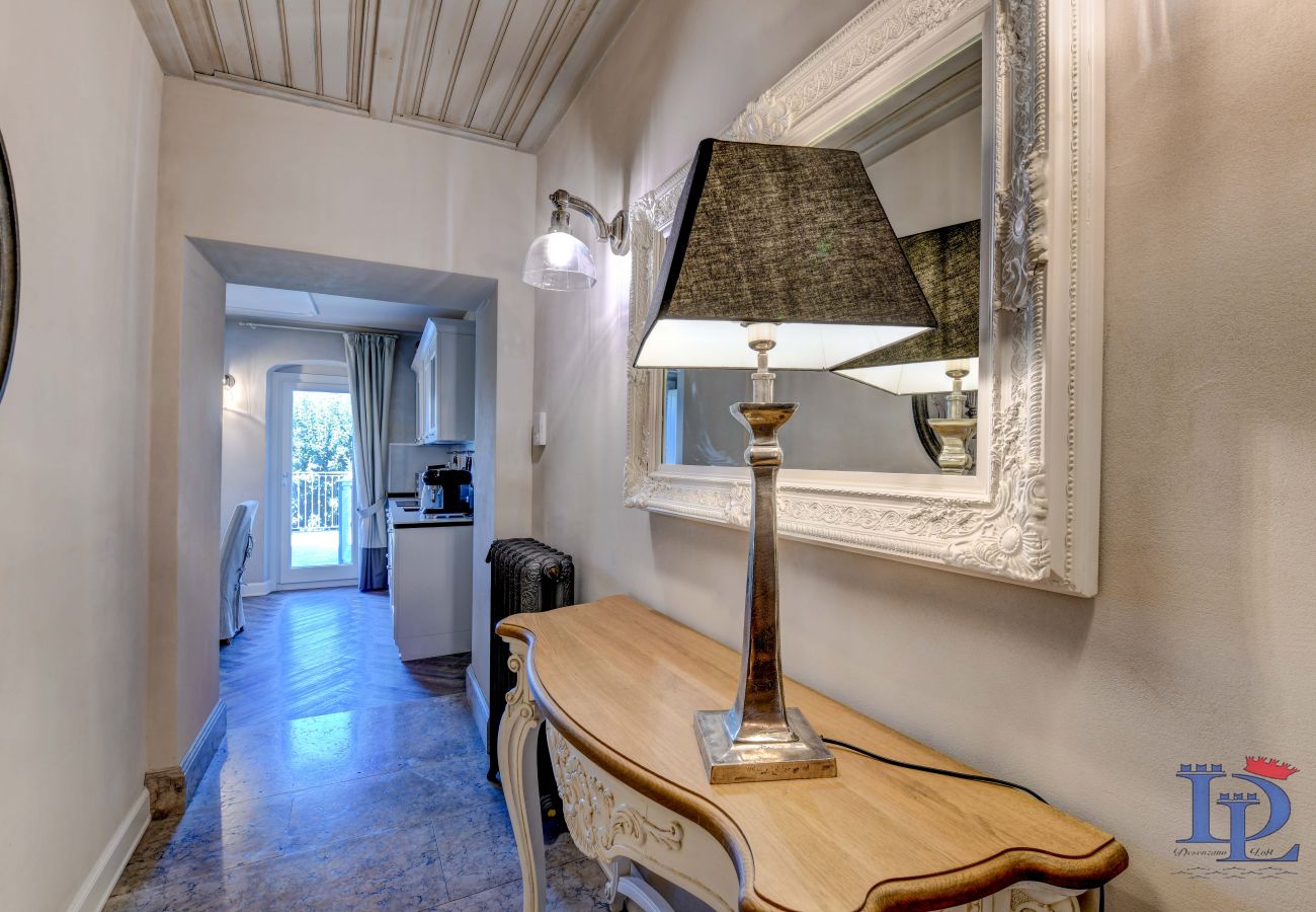 Apartment in Desenzano del Garda - DesenzanoLoft : La Vite Luxury Appartment 2 CIN IT017067C2HOLOZDF9 