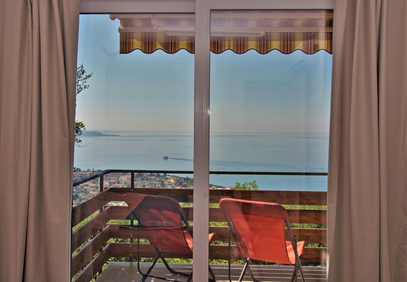 Apartment in Toscolano-Maderno - Oriolo: with amazing lake view