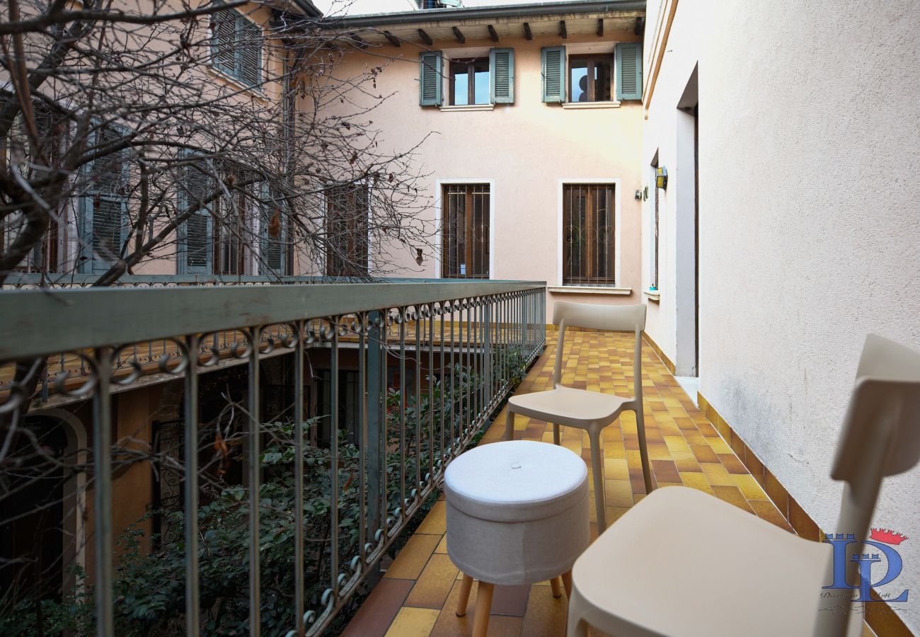 Desenzanoloft, Holiday house, apartment, Desenzano, Lake Garda, Vacation rental, Sirmione