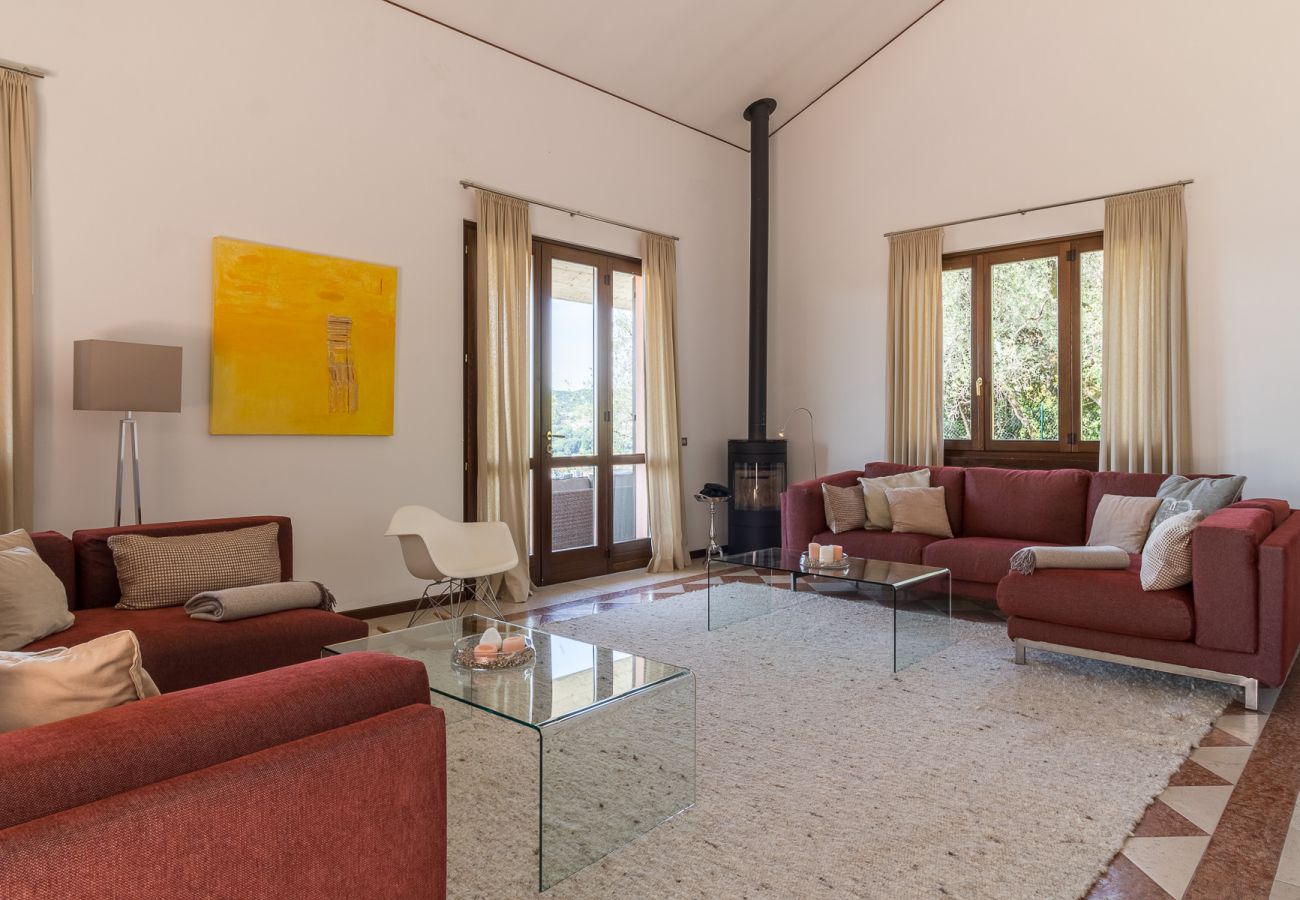 Villa in Salò - Villa Cuore with lake view and private pool