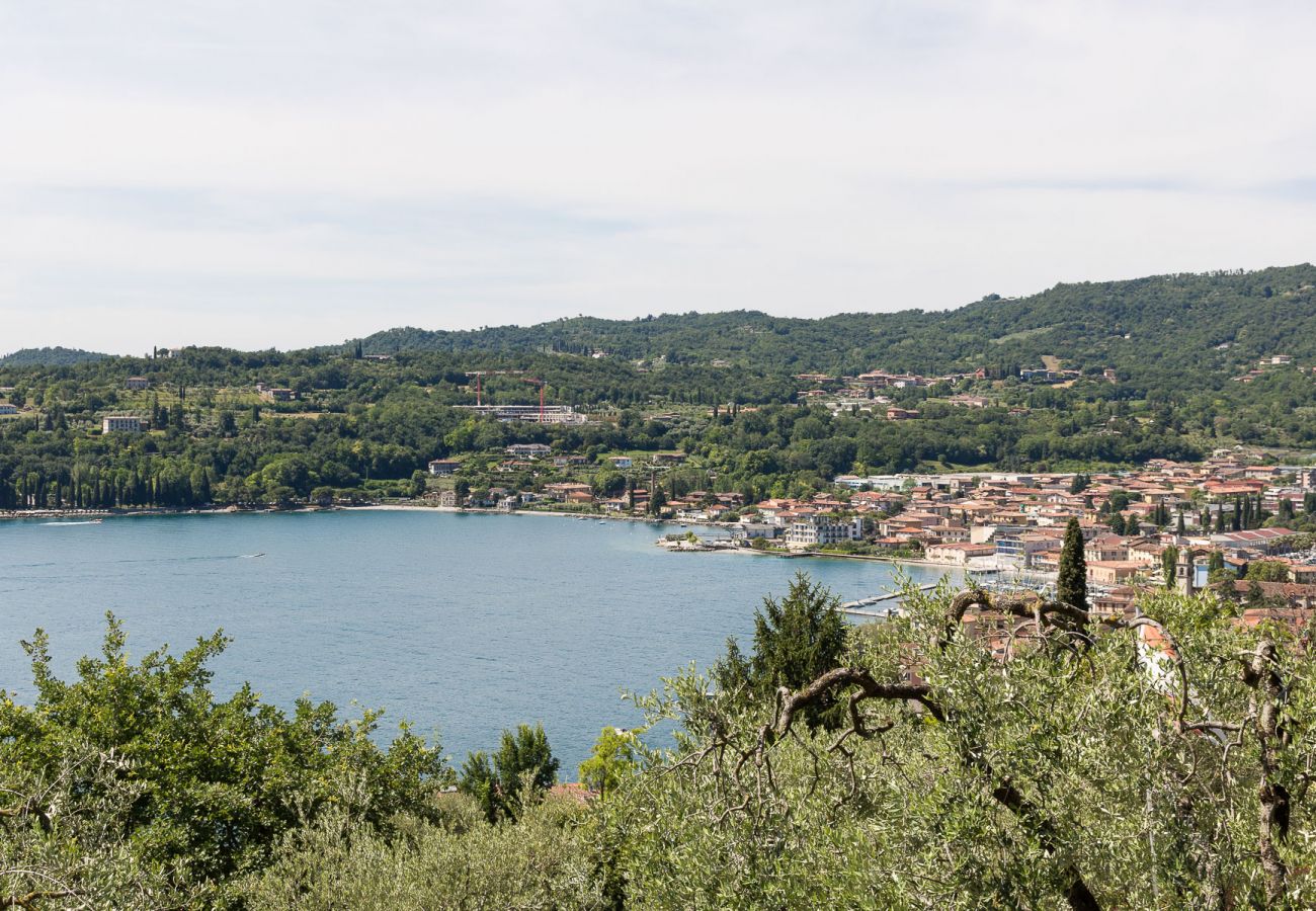 Villa in Salò - Villa Cuore with lake view and private pool