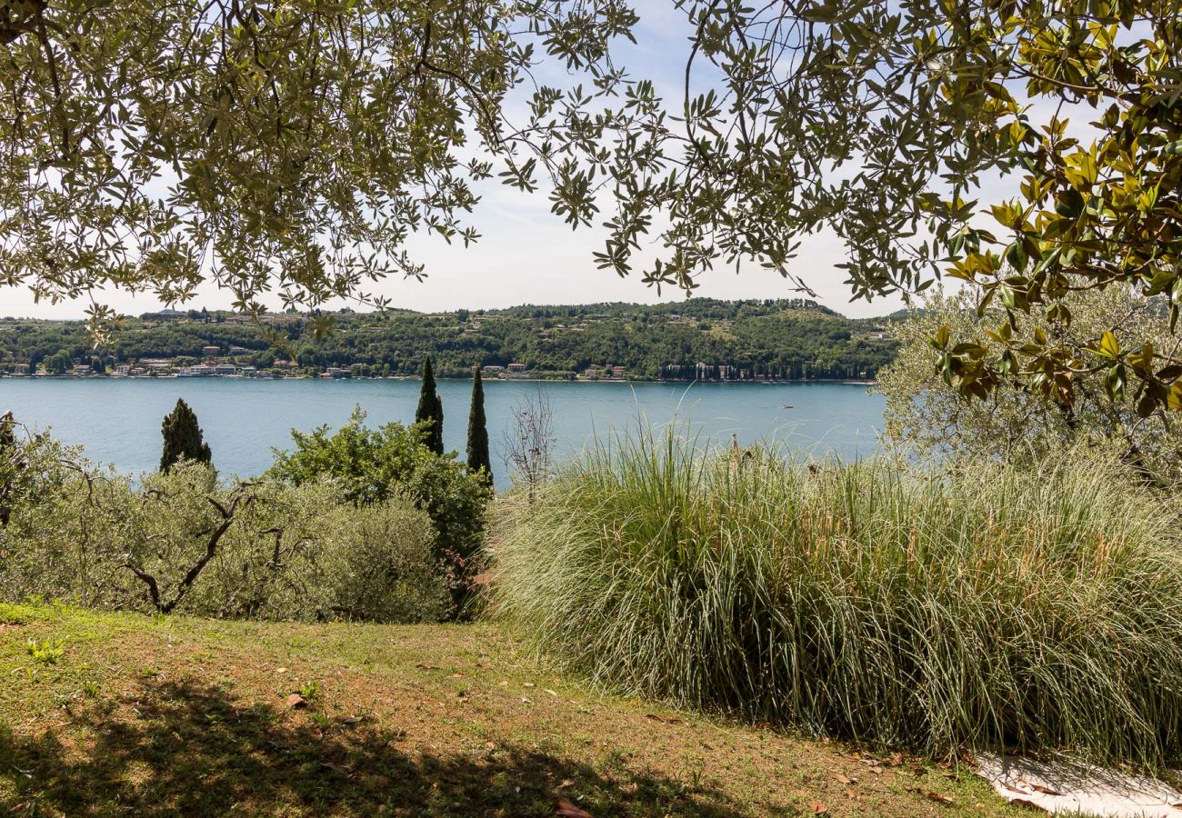 Villa in Salò - Villa Cuore with lake view and private pool