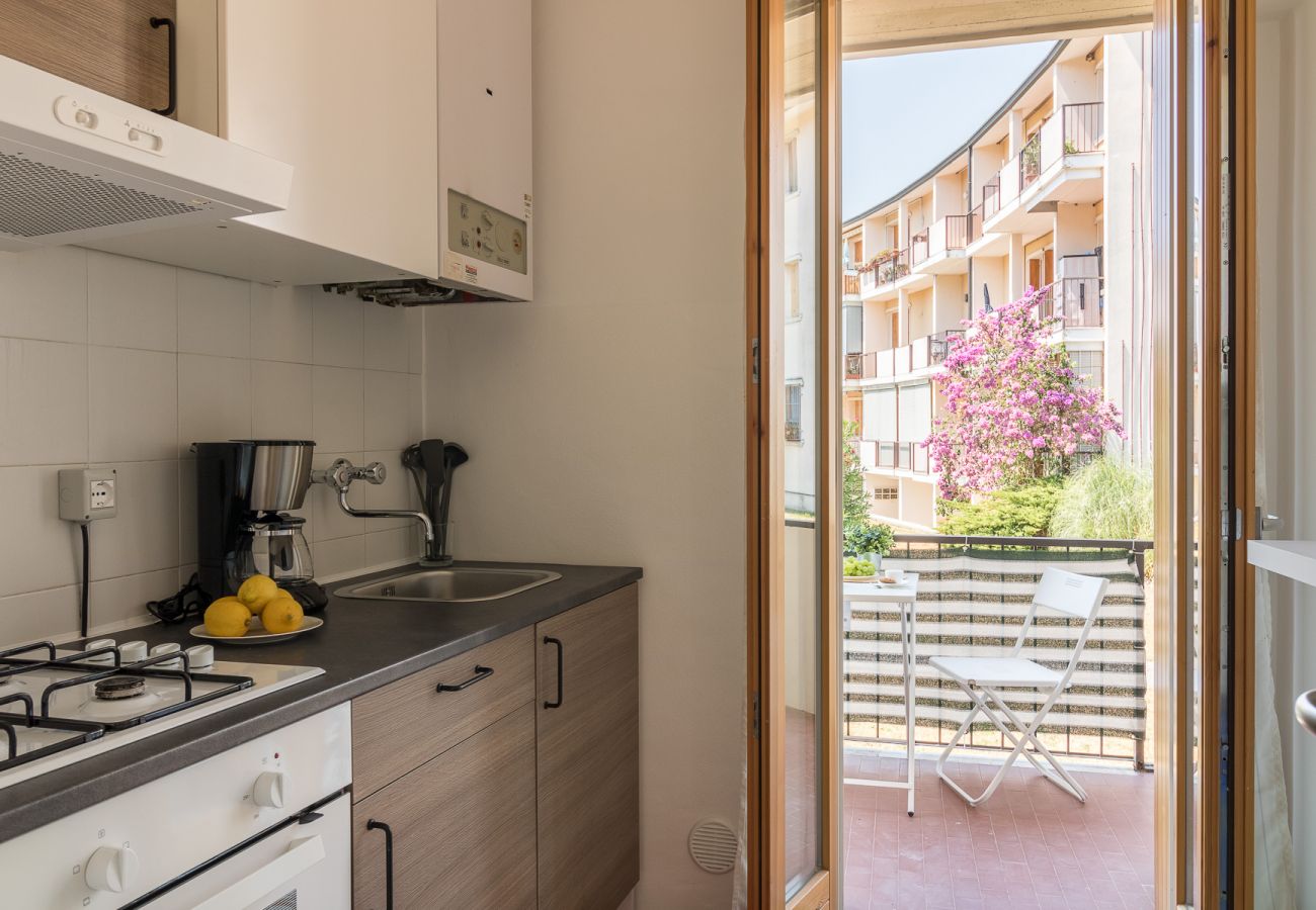 Apartment in Toscolano-Maderno - Sandy Azzurro near to the beach Lido Azzurro