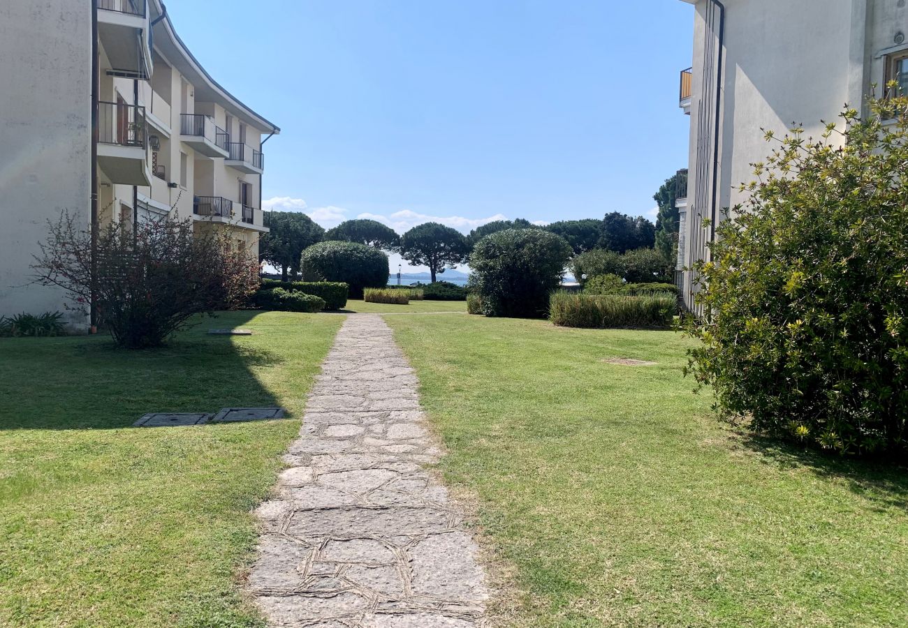 Apartment in Toscolano-Maderno - Sandy Azzurro near to the beach Lido Azzurro