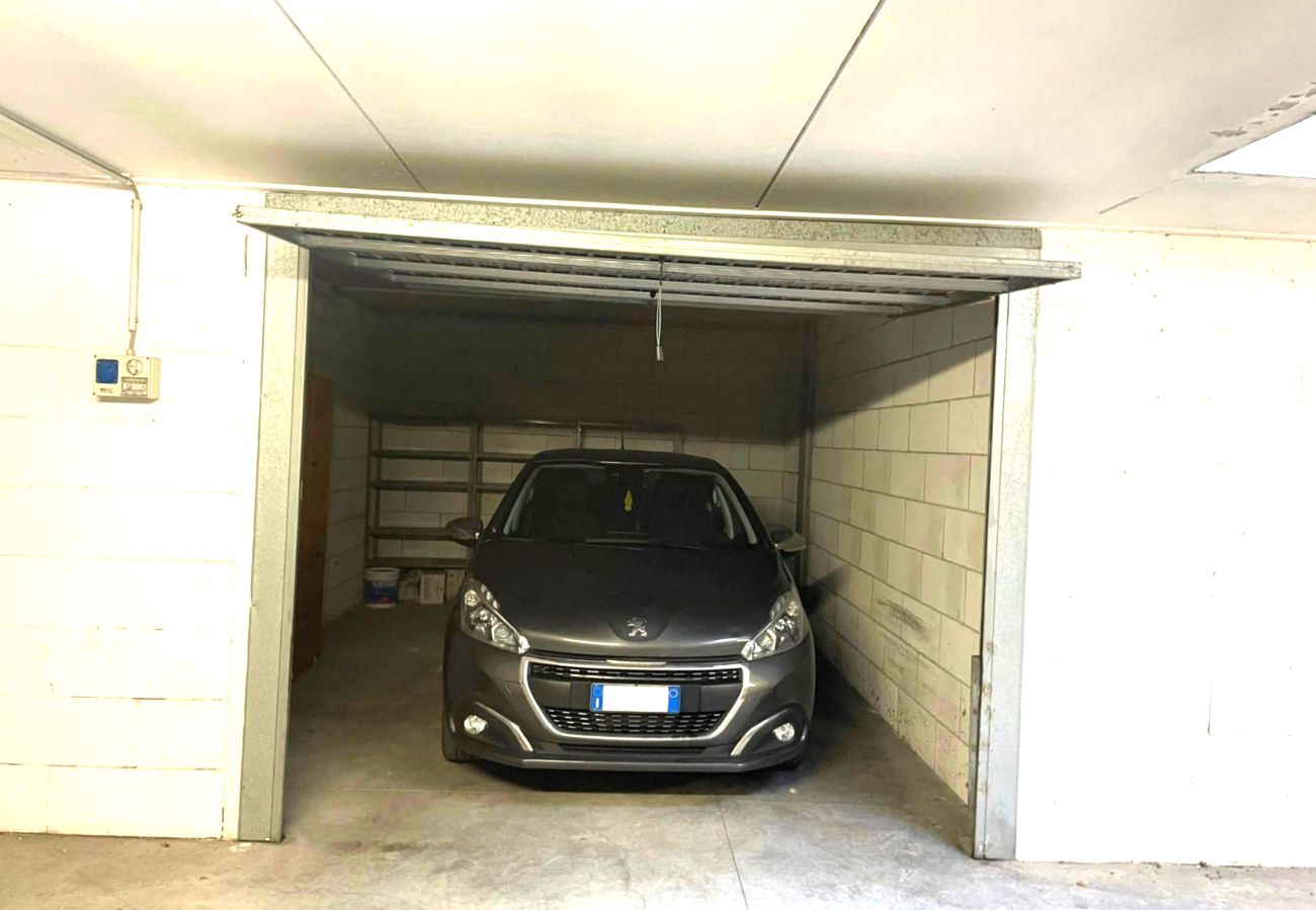 Apartment in Desenzano del Garda - DesenzanoLoft Cappuccino with private garage