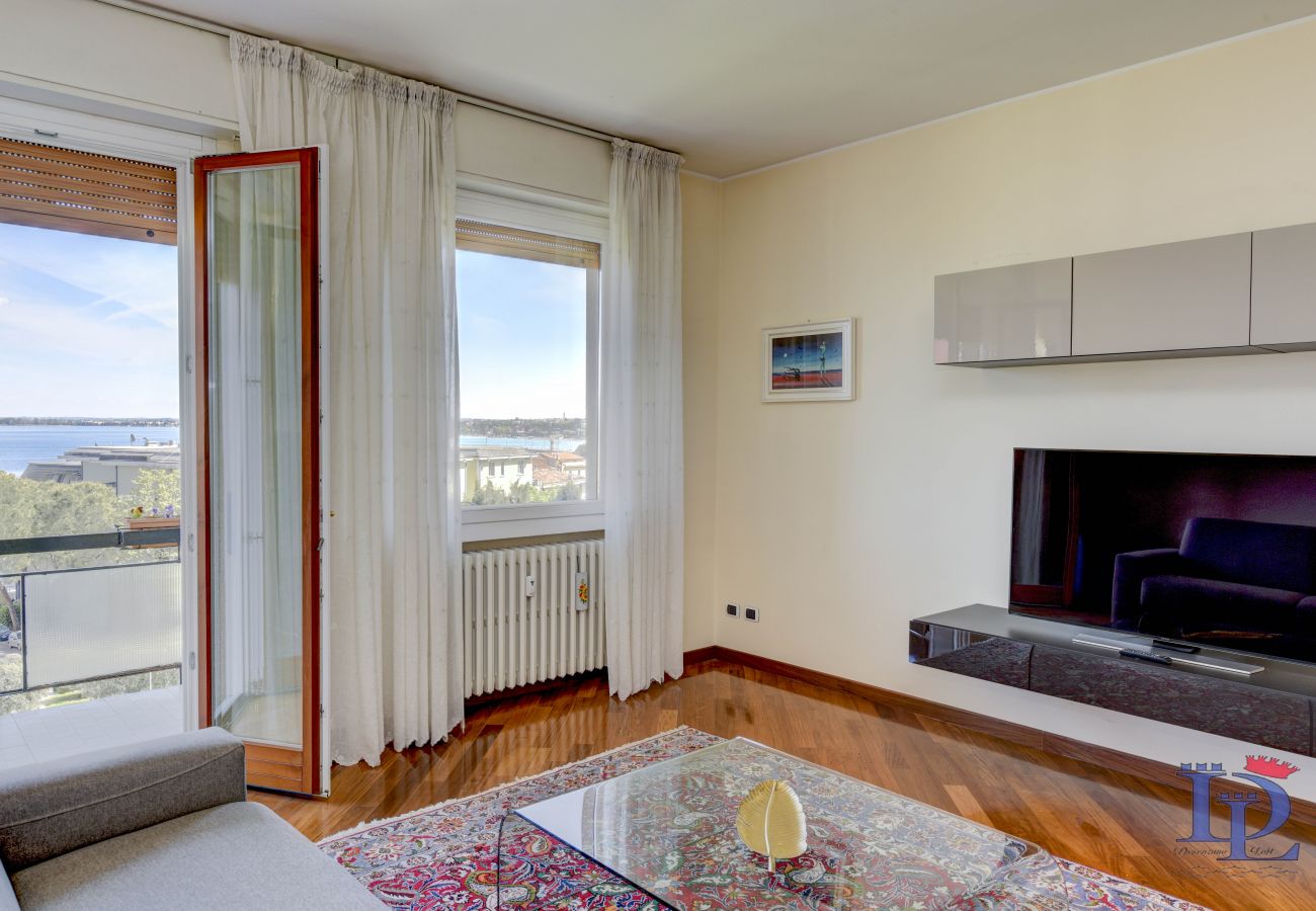 Apartment in Desenzano del Garda - Desenzanoloft - Splendido CIN IT017067C27WNQFMYX