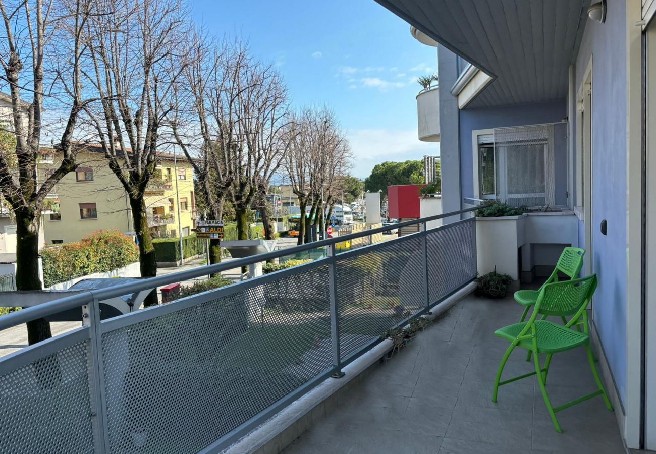 Apartment in Desenzano del Garda - Desenzanoloft Rosa dei Venti CIN  IT017067C2EKZGQQ95